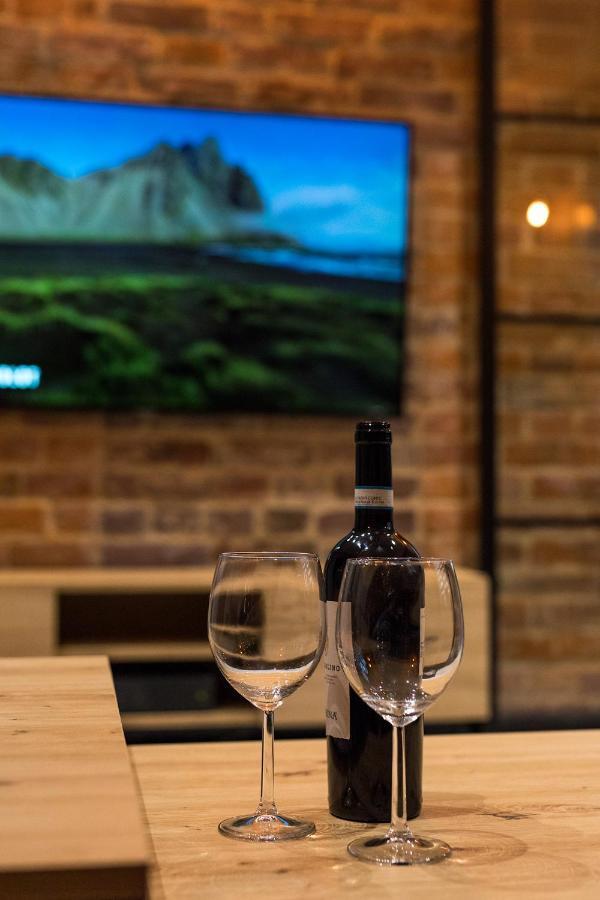 Apartament Black Loft Ниса Екстер'єр фото