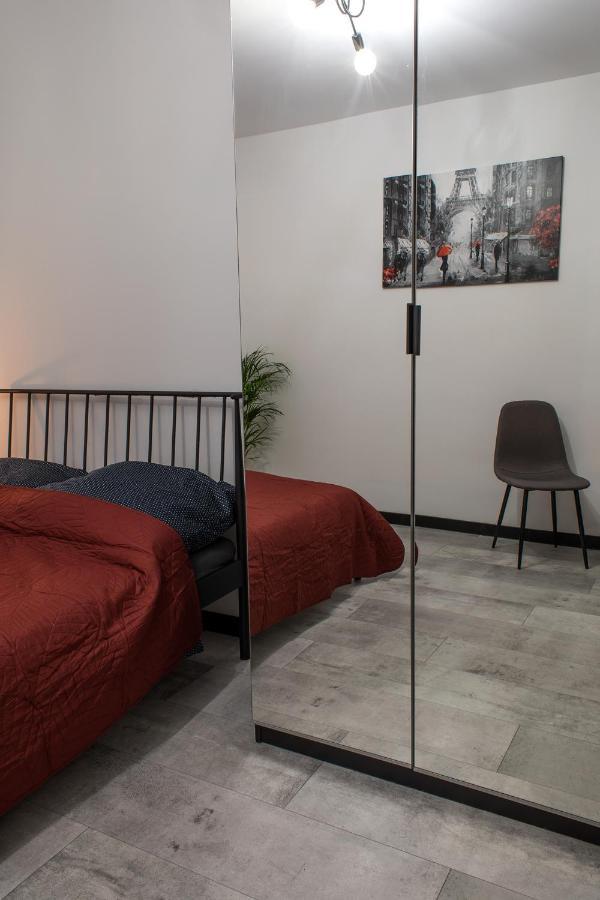Apartament Black Loft Ниса Екстер'єр фото
